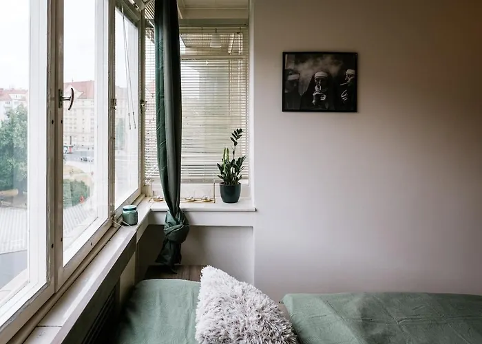 شقة Bright 120m 2br Balconies Near Castle *